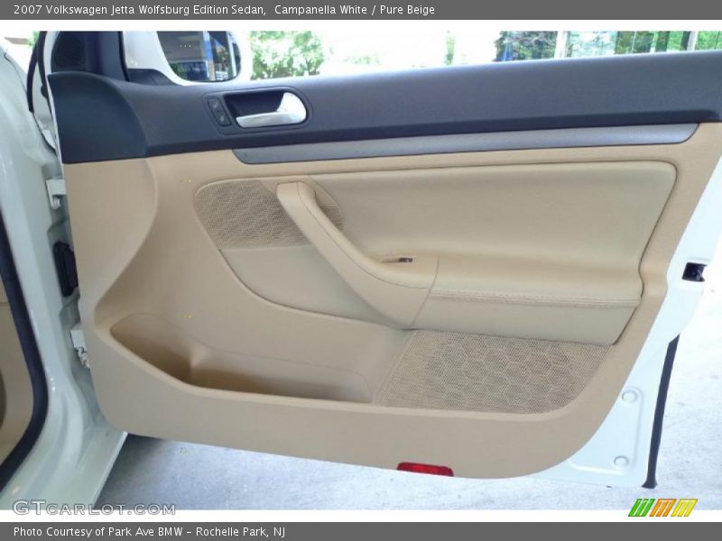 Campanella White / Pure Beige 2007 Volkswagen Jetta Wolfsburg Edition Sedan