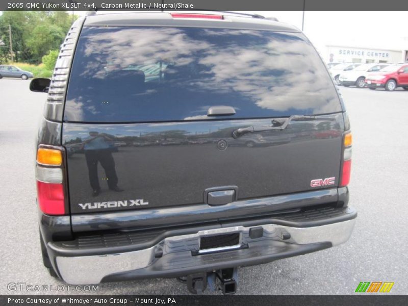 Carbon Metallic / Neutral/Shale 2005 GMC Yukon XL SLT 4x4