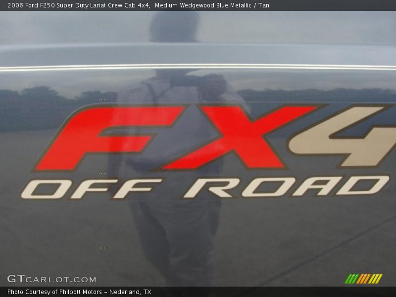 Medium Wedgewood Blue Metallic / Tan 2006 Ford F250 Super Duty Lariat Crew Cab 4x4