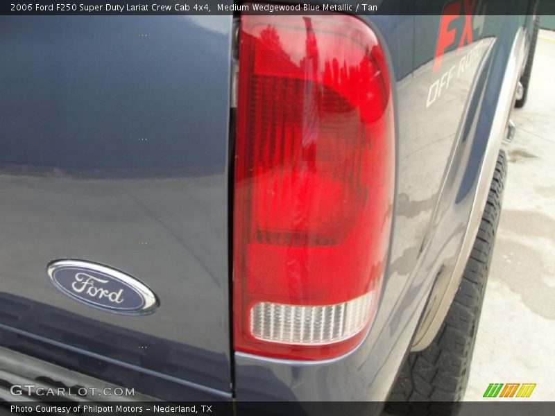 Medium Wedgewood Blue Metallic / Tan 2006 Ford F250 Super Duty Lariat Crew Cab 4x4