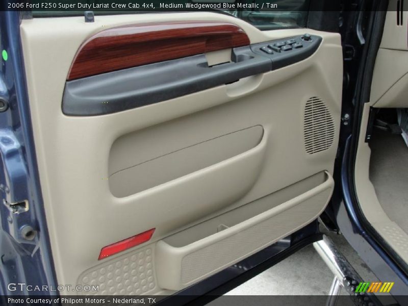 Medium Wedgewood Blue Metallic / Tan 2006 Ford F250 Super Duty Lariat Crew Cab 4x4