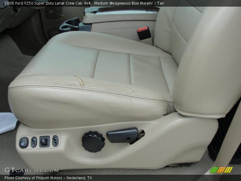 Medium Wedgewood Blue Metallic / Tan 2006 Ford F250 Super Duty Lariat Crew Cab 4x4