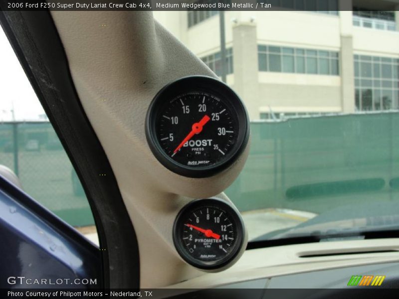 Medium Wedgewood Blue Metallic / Tan 2006 Ford F250 Super Duty Lariat Crew Cab 4x4