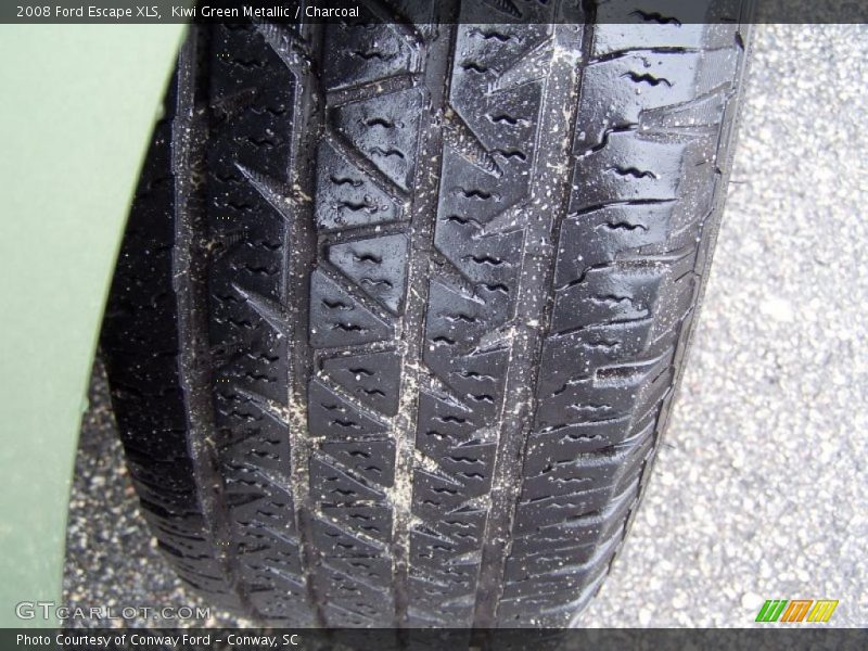 Kiwi Green Metallic / Charcoal 2008 Ford Escape XLS
