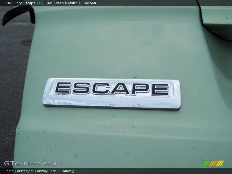 Kiwi Green Metallic / Charcoal 2008 Ford Escape XLS