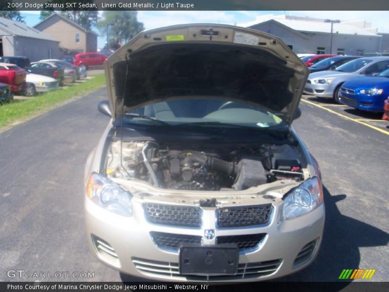Linen Gold Metallic / Light Taupe 2006 Dodge Stratus SXT Sedan