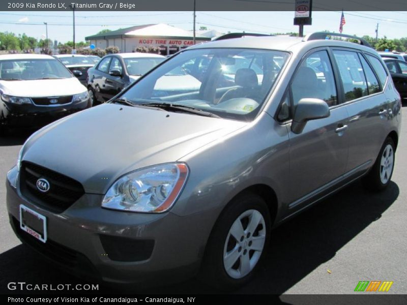 Titanium Gray / Beige 2009 Kia Rondo LX