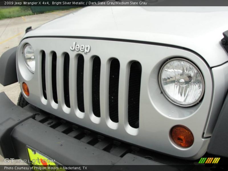 Bright Silver Metallic / Dark Slate Gray/Medium Slate Gray 2009 Jeep Wrangler X 4x4