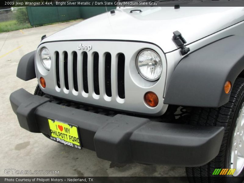 Bright Silver Metallic / Dark Slate Gray/Medium Slate Gray 2009 Jeep Wrangler X 4x4