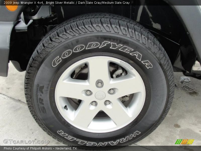 Bright Silver Metallic / Dark Slate Gray/Medium Slate Gray 2009 Jeep Wrangler X 4x4