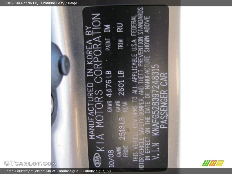 Titanium Gray / Beige 2009 Kia Rondo LX