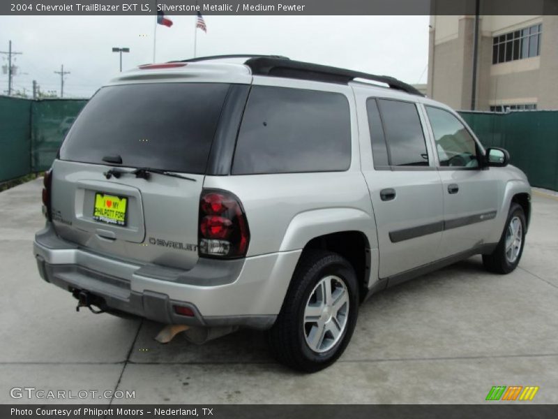 Silverstone Metallic / Medium Pewter 2004 Chevrolet TrailBlazer EXT LS