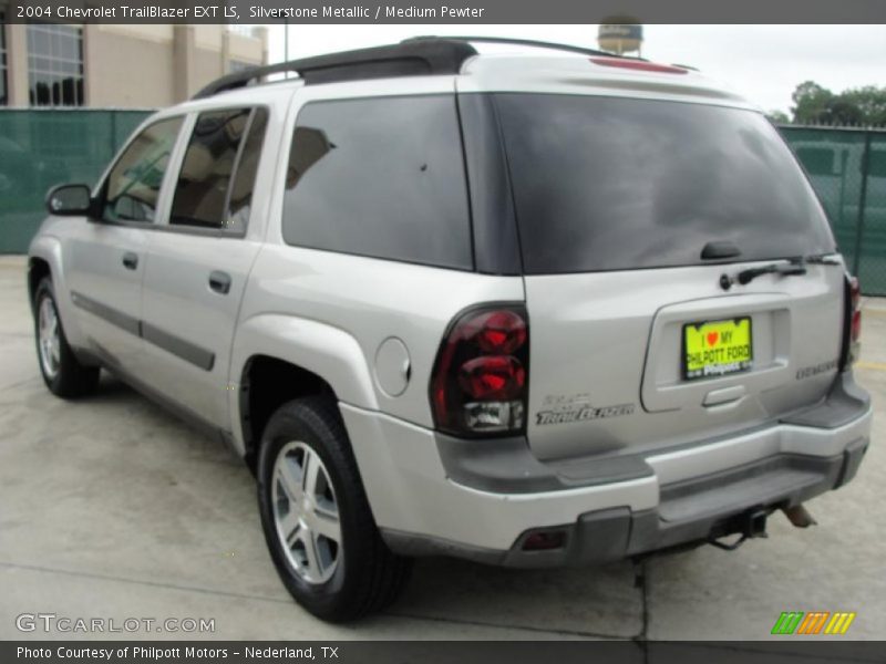 Silverstone Metallic / Medium Pewter 2004 Chevrolet TrailBlazer EXT LS