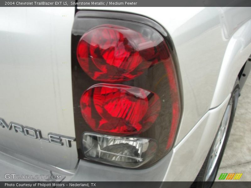 Silverstone Metallic / Medium Pewter 2004 Chevrolet TrailBlazer EXT LS