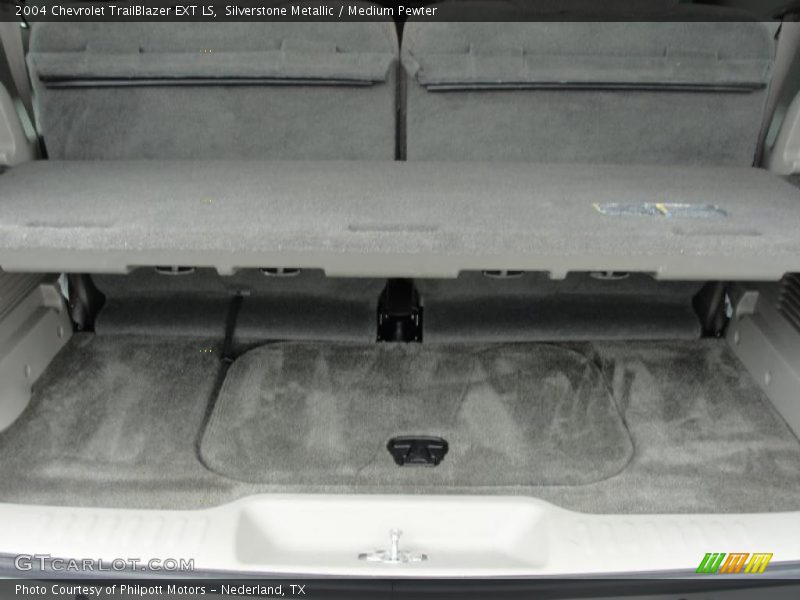 Silverstone Metallic / Medium Pewter 2004 Chevrolet TrailBlazer EXT LS