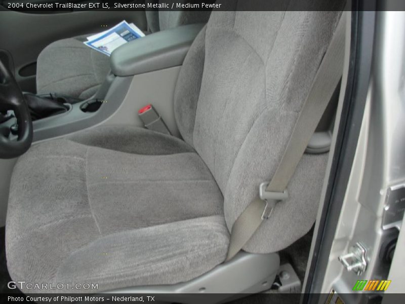 Silverstone Metallic / Medium Pewter 2004 Chevrolet TrailBlazer EXT LS