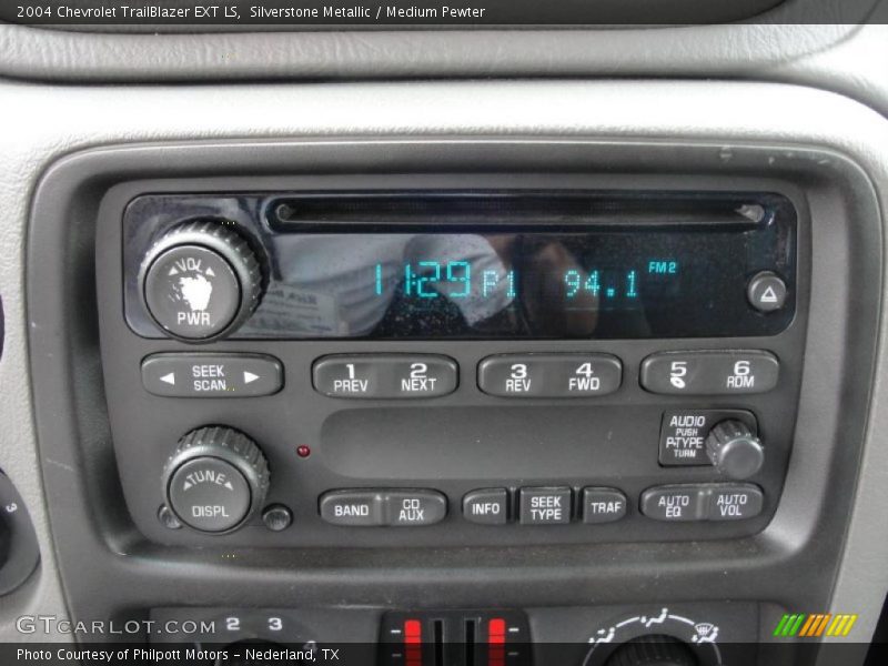 Silverstone Metallic / Medium Pewter 2004 Chevrolet TrailBlazer EXT LS