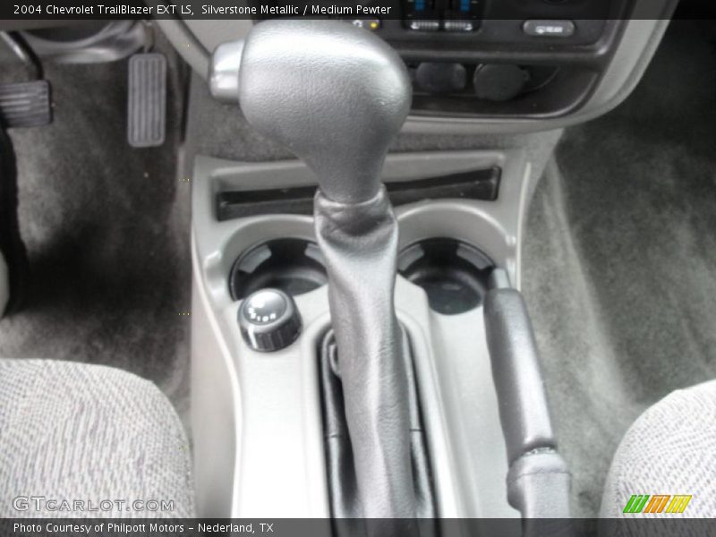 Silverstone Metallic / Medium Pewter 2004 Chevrolet TrailBlazer EXT LS