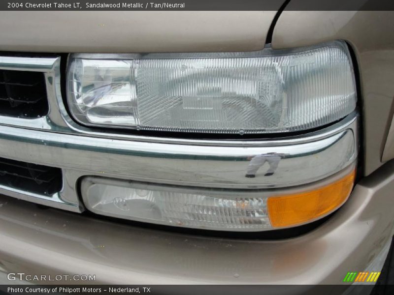 Sandalwood Metallic / Tan/Neutral 2004 Chevrolet Tahoe LT