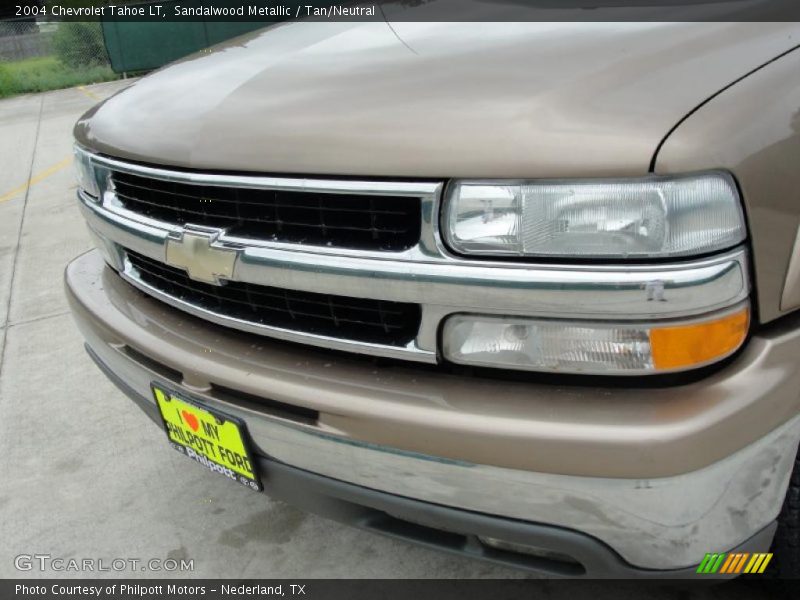 Sandalwood Metallic / Tan/Neutral 2004 Chevrolet Tahoe LT