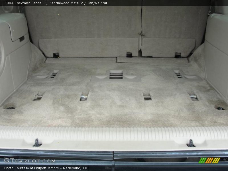 Sandalwood Metallic / Tan/Neutral 2004 Chevrolet Tahoe LT