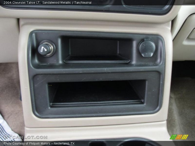 Sandalwood Metallic / Tan/Neutral 2004 Chevrolet Tahoe LT