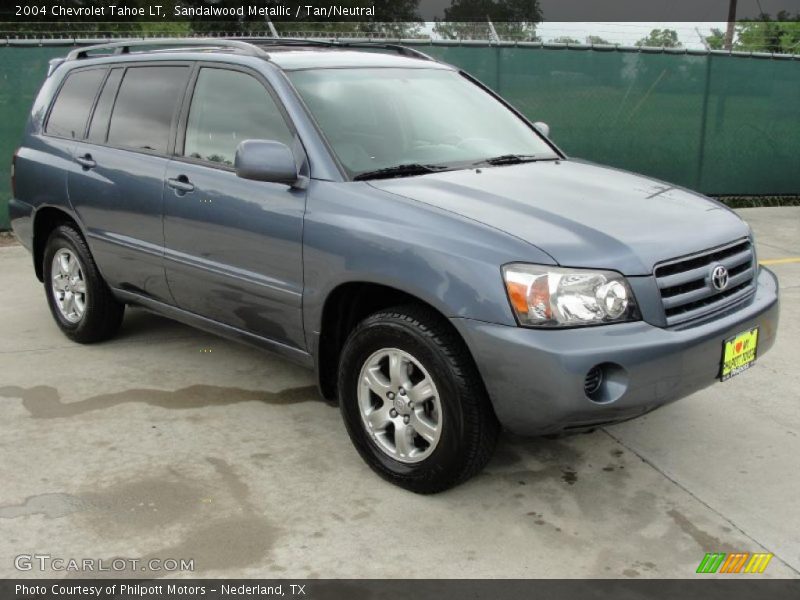 Sandalwood Metallic / Tan/Neutral 2004 Chevrolet Tahoe LT