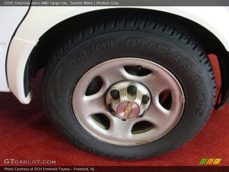 Summit White / Medium Gray 2005 Chevrolet Astro AWD Cargo Van