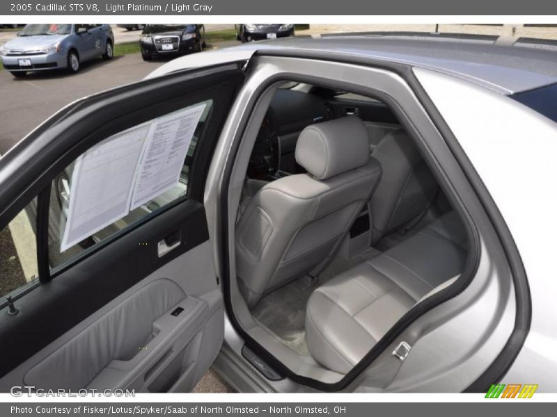 Light Platinum / Light Gray 2005 Cadillac STS V8