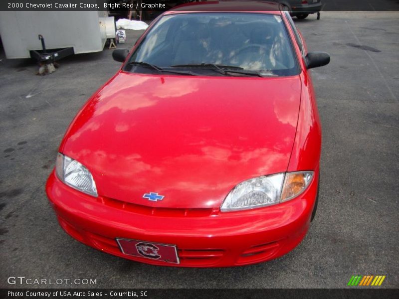 Bright Red / Graphite 2000 Chevrolet Cavalier Coupe