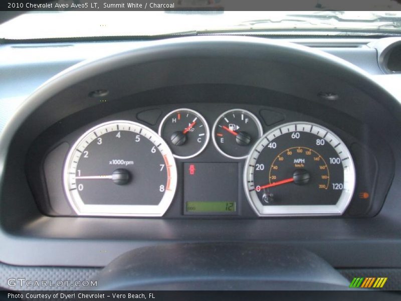 Summit White / Charcoal 2010 Chevrolet Aveo Aveo5 LT