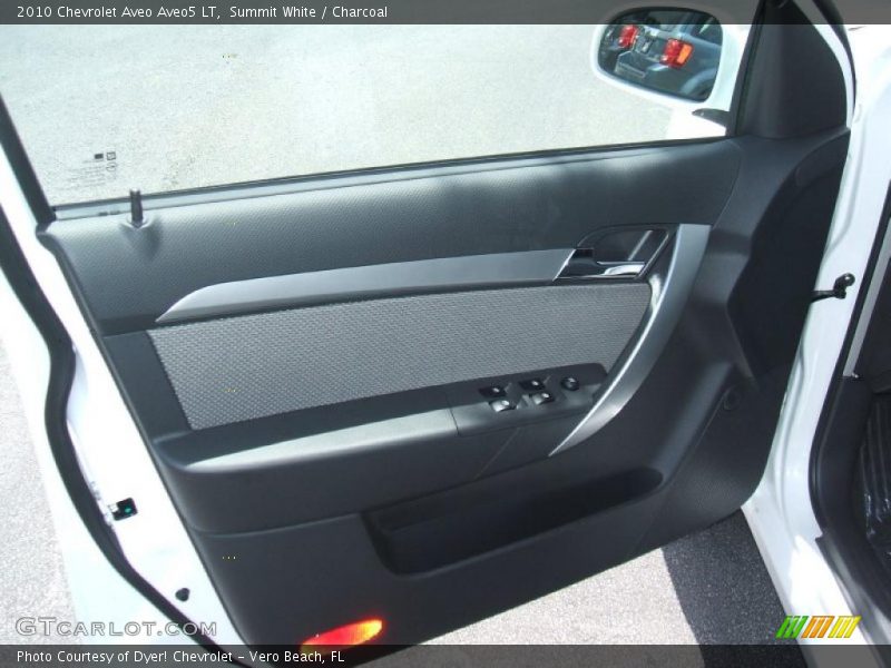 Summit White / Charcoal 2010 Chevrolet Aveo Aveo5 LT