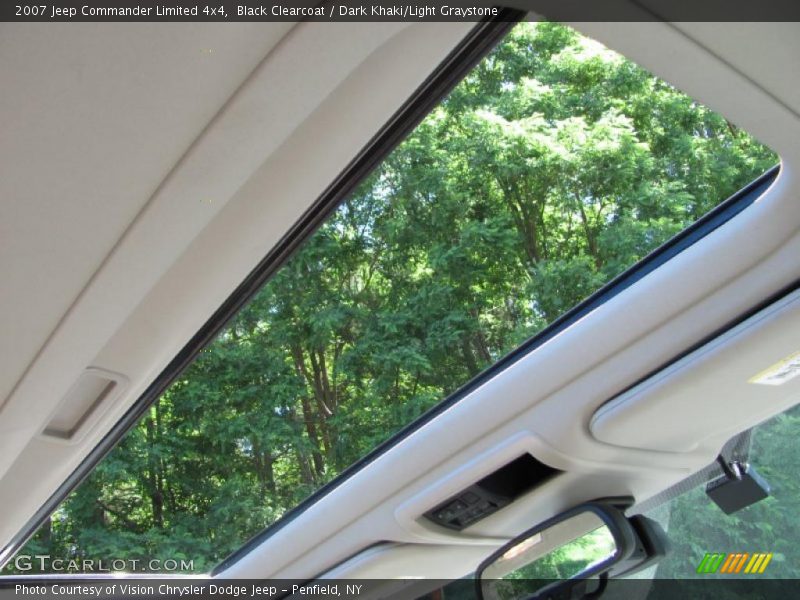 Black Clearcoat / Dark Khaki/Light Graystone 2007 Jeep Commander Limited 4x4