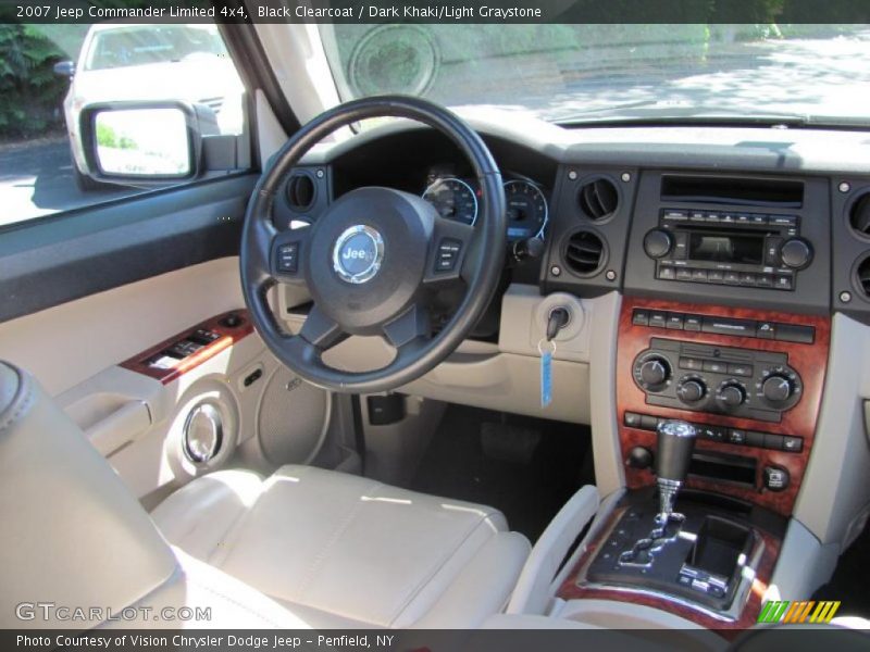 Black Clearcoat / Dark Khaki/Light Graystone 2007 Jeep Commander Limited 4x4
