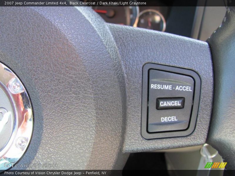 Black Clearcoat / Dark Khaki/Light Graystone 2007 Jeep Commander Limited 4x4