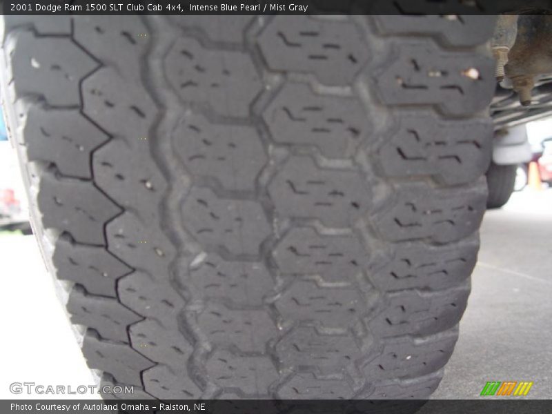 Intense Blue Pearl / Mist Gray 2001 Dodge Ram 1500 SLT Club Cab 4x4