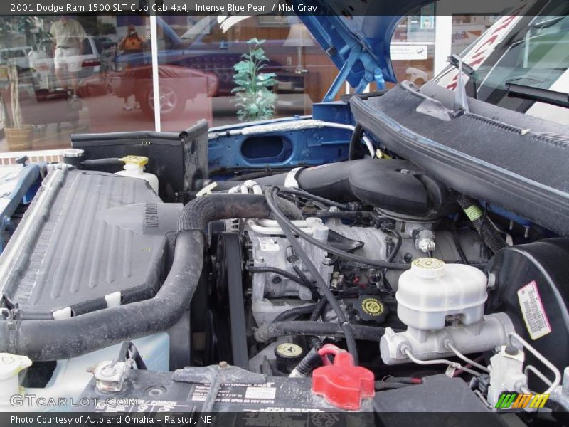 Intense Blue Pearl / Mist Gray 2001 Dodge Ram 1500 SLT Club Cab 4x4