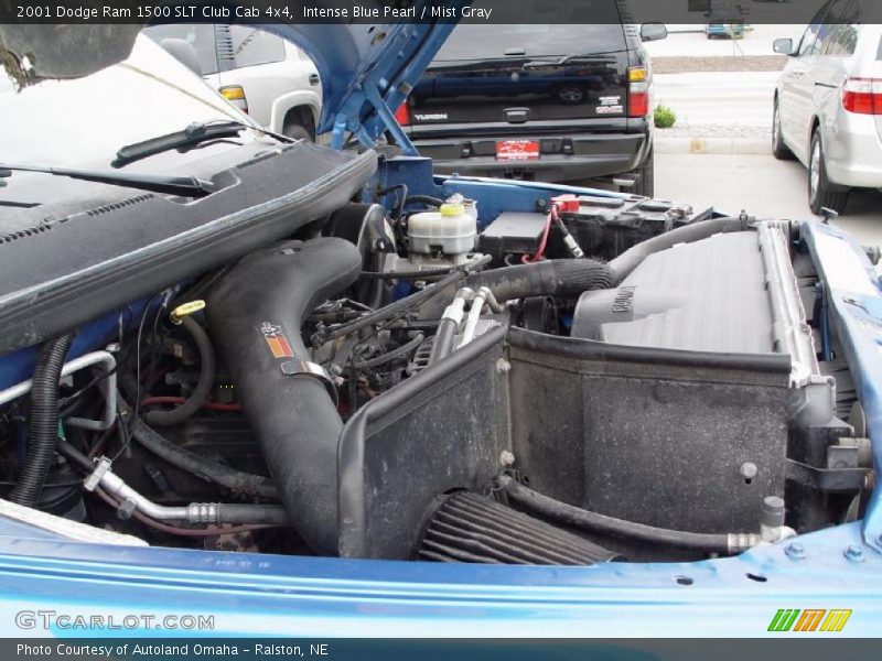 Intense Blue Pearl / Mist Gray 2001 Dodge Ram 1500 SLT Club Cab 4x4