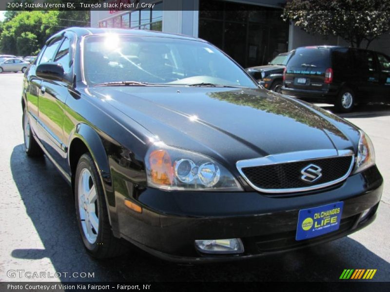 Tuxedo Black Pearl / Gray 2004 Suzuki Verona EX