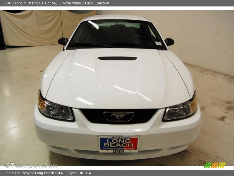 Crystal White / Dark Charcoal 2000 Ford Mustang GT Coupe