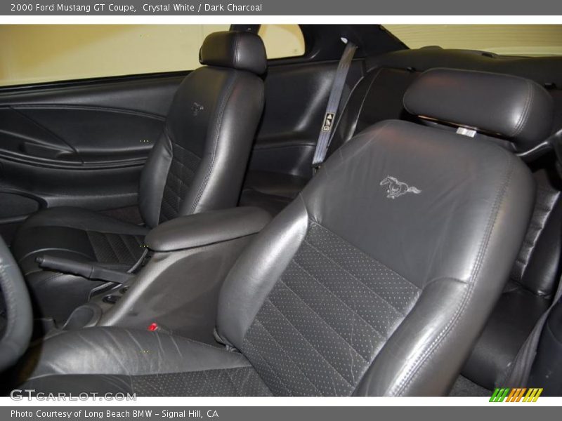 Crystal White / Dark Charcoal 2000 Ford Mustang GT Coupe