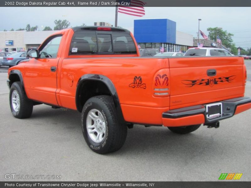 Flame Red / Dark Slate Gray 2002 Dodge Dakota Regular Cab 4x4