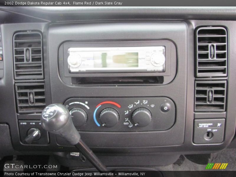 Flame Red / Dark Slate Gray 2002 Dodge Dakota Regular Cab 4x4