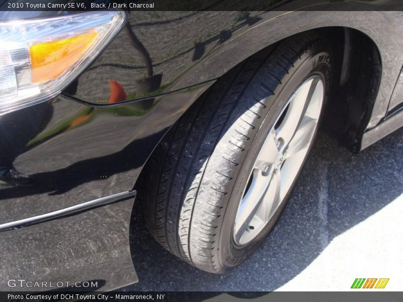Black / Dark Charcoal 2010 Toyota Camry SE V6