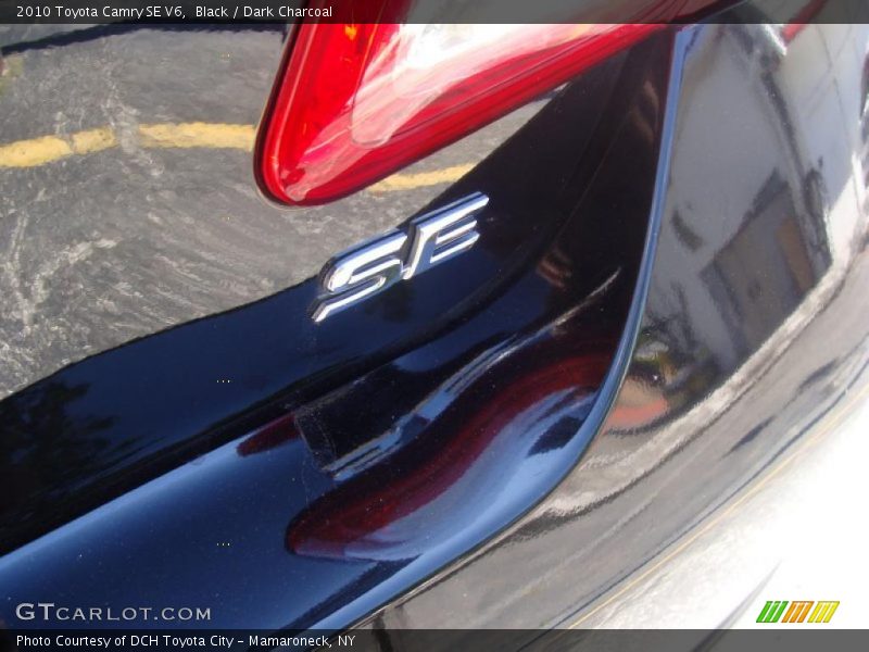 Black / Dark Charcoal 2010 Toyota Camry SE V6