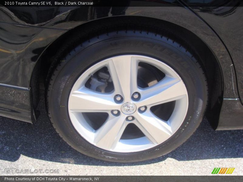 Black / Dark Charcoal 2010 Toyota Camry SE V6