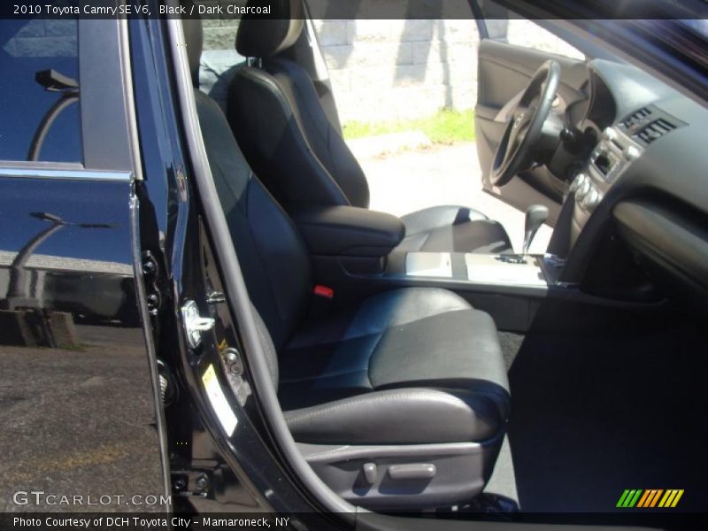 Black / Dark Charcoal 2010 Toyota Camry SE V6
