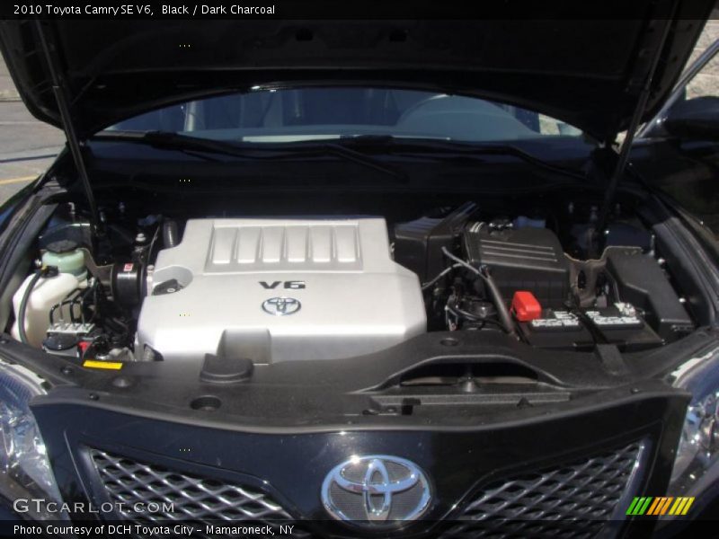 Black / Dark Charcoal 2010 Toyota Camry SE V6