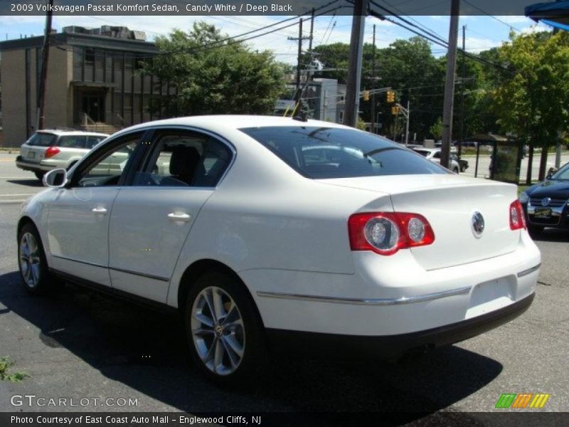 Candy White / Deep Black 2009 Volkswagen Passat Komfort Sedan