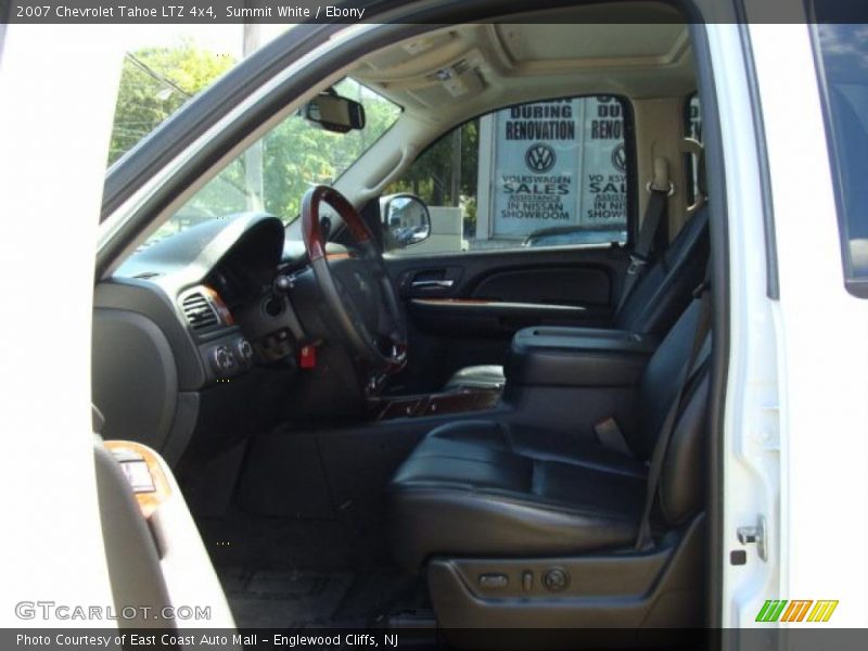 Summit White / Ebony 2007 Chevrolet Tahoe LTZ 4x4